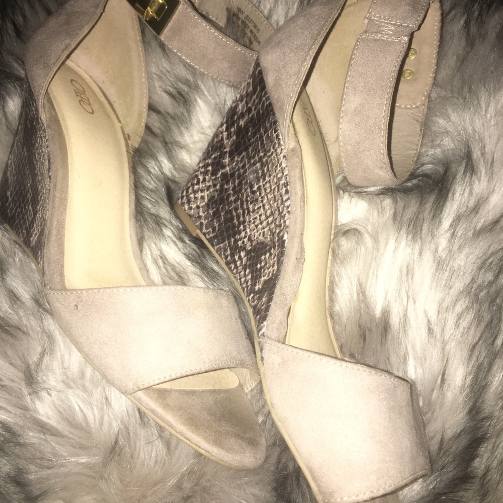 Snake Print Wedges Sz 11